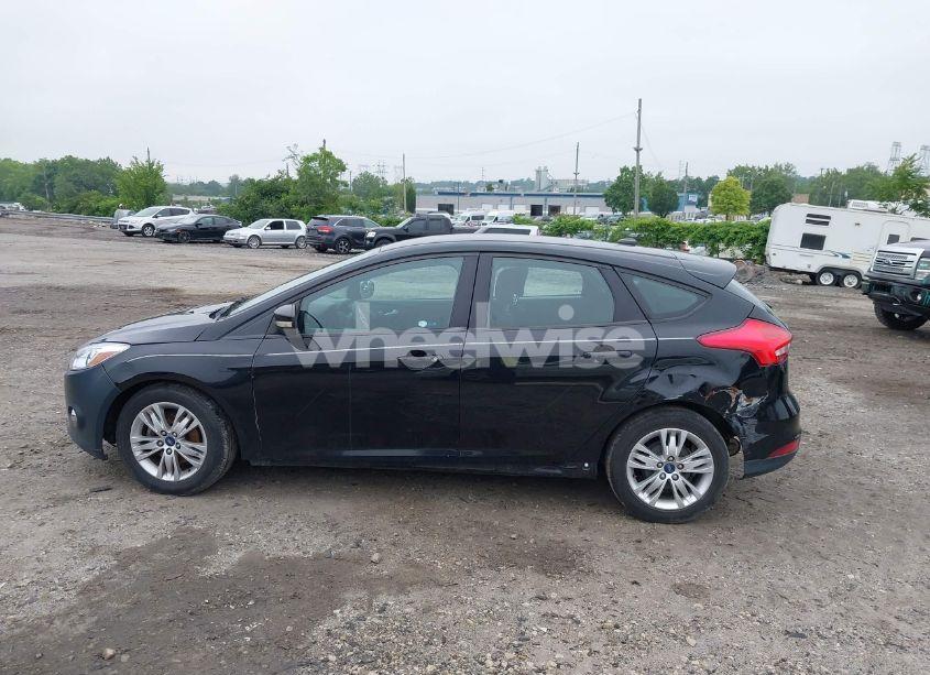 Photo 6 of 2016 Ford Focus SE (VIN 1FADP3K23GL259612)