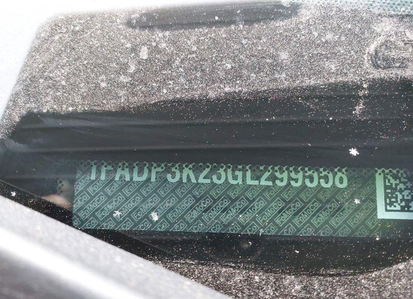 Photo 9 of 2016 Ford Focus SE (VIN 1FADP3K23GL299558)