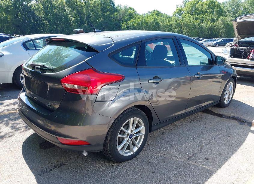 Photo 4 of 2016 Ford Focus SE (VIN 1FADP3K23GL336768)