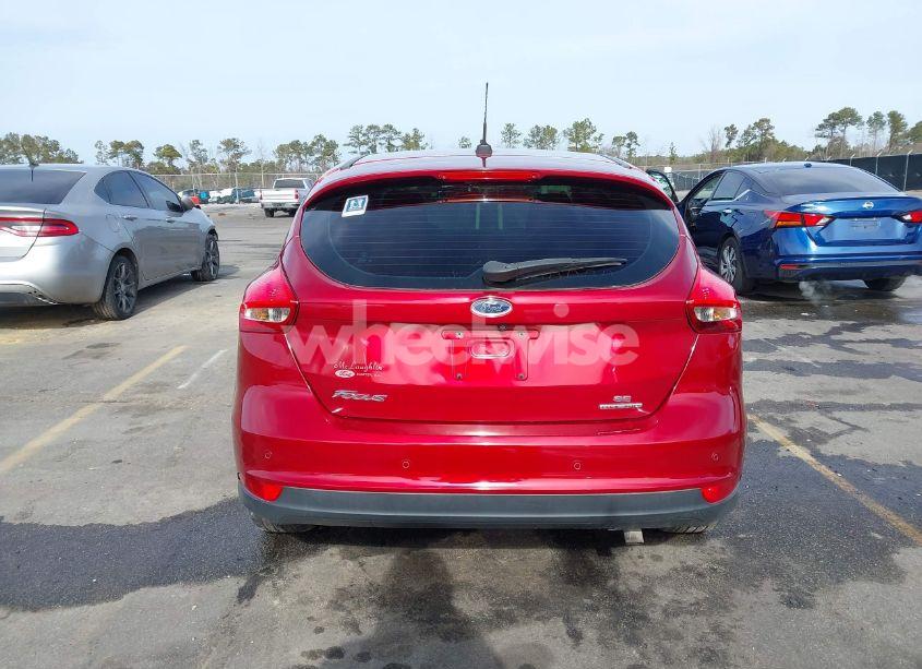 Photo 16 of 2016 Ford Focus SE (VIN 1FADP3K23GL389468)