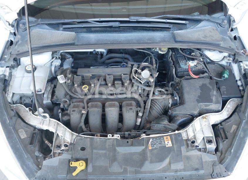 Photo 10 of 2016 Ford Focus SE (VIN 1FADP3K23GL407418)