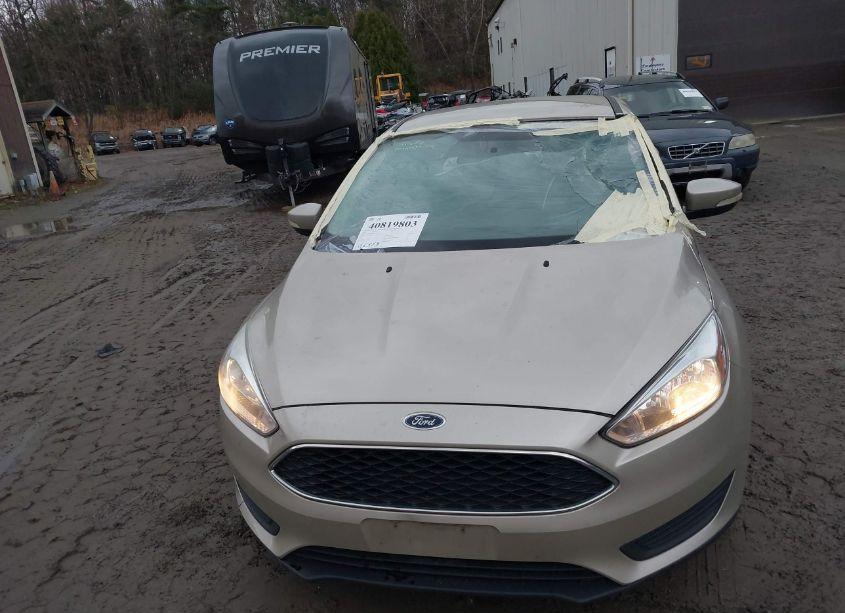 Photo 6 of 2017 Ford Focus SE (VIN 1FADP3K23HL212193)