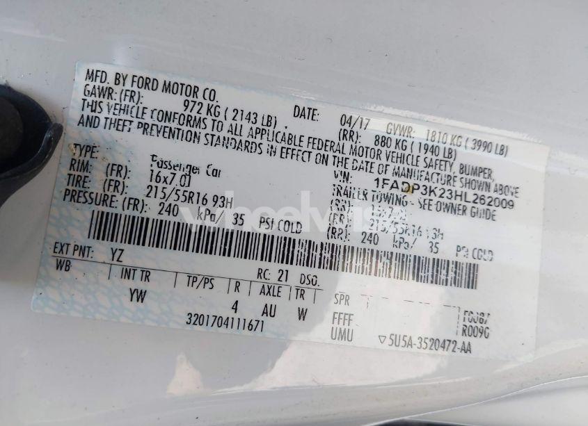 Photo 9 of 2017 Ford Focus SE (VIN 1FADP3K23HL262009)