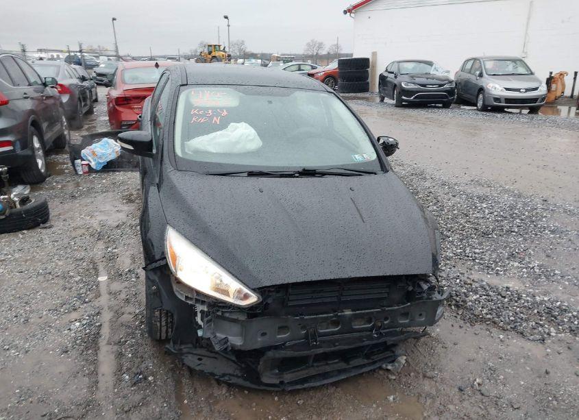 Photo 12 of 2017 Ford Focus SE (VIN 1FADP3K23HL263984)