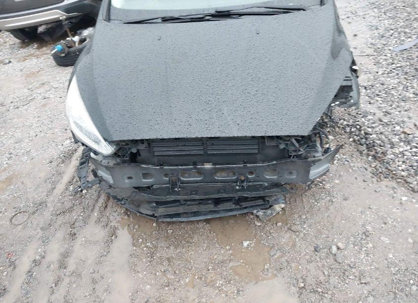 Photo 6 of 2017 Ford Focus SE (VIN 1FADP3K23HL263984)