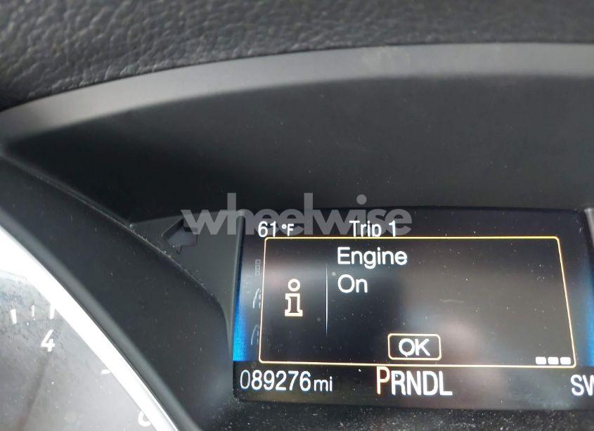 Photo 15 of 2018 Ford Focus SE (VIN 1FADP3K23JL202317)