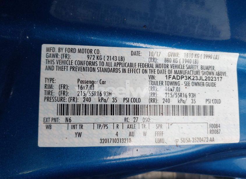 Photo 9 of 2018 Ford Focus SE (VIN 1FADP3K23JL202317)