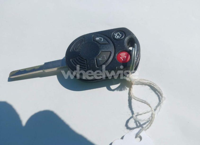 Photo 11 of 2018 Ford Focus SE (VIN 1FADP3K23JL295484)