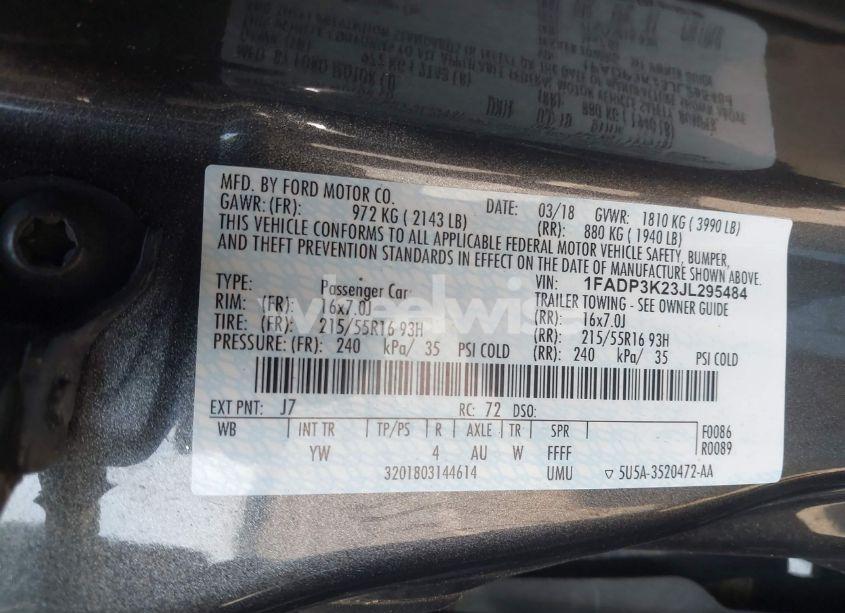 Photo 9 of 2018 Ford Focus SE (VIN 1FADP3K23JL295484)