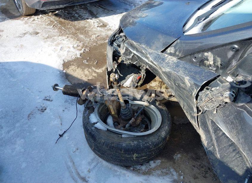 Photo 12 of 2018 Ford Focus SE (VIN 1FADP3K23JL302028)