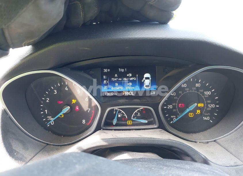 Photo 7 of 2018 Ford Focus SE (VIN 1FADP3K23JL302028)