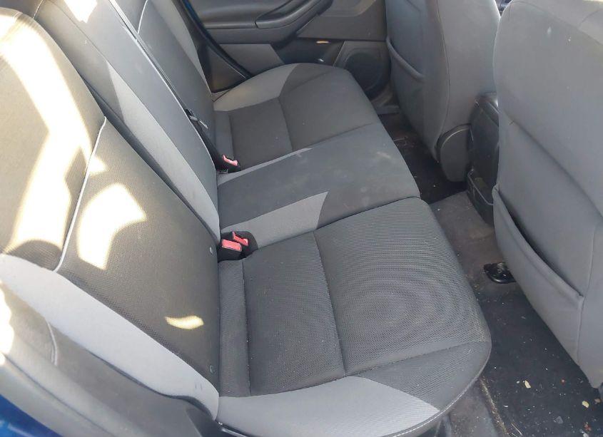 Photo 8 of 2018 Ford Focus SE (VIN 1FADP3K23JL315927)