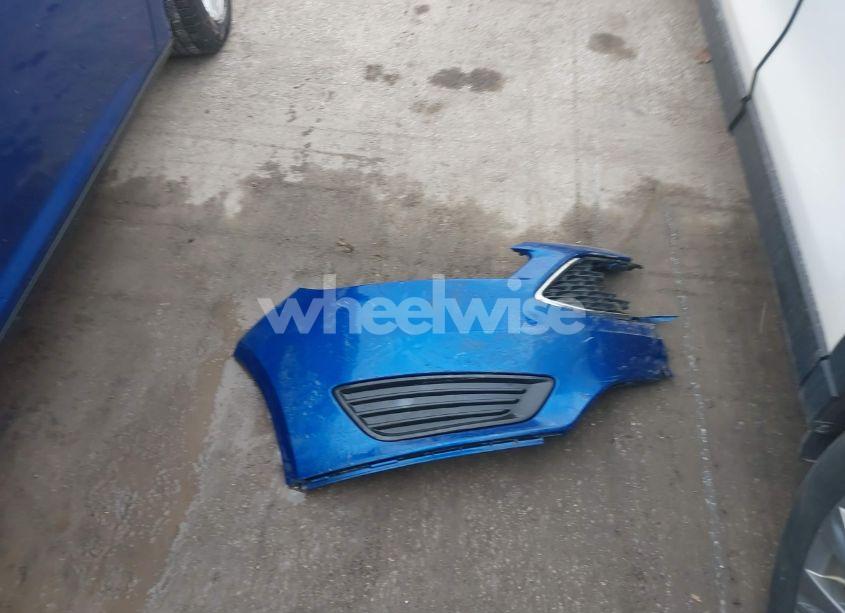 Photo 12 of 2018 Ford Focus SE (VIN 1FADP3K23JL332792)