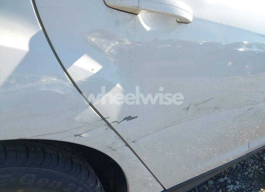 Photo 13 of 2013 Ford Focus SE (VIN 1FADP3K24DL132671)