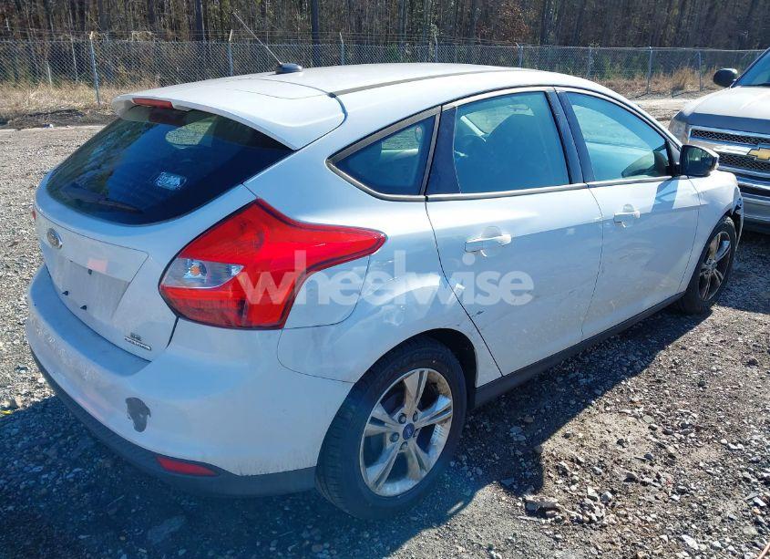 Photo 4 of 2013 Ford Focus SE (VIN 1FADP3K24DL132671)