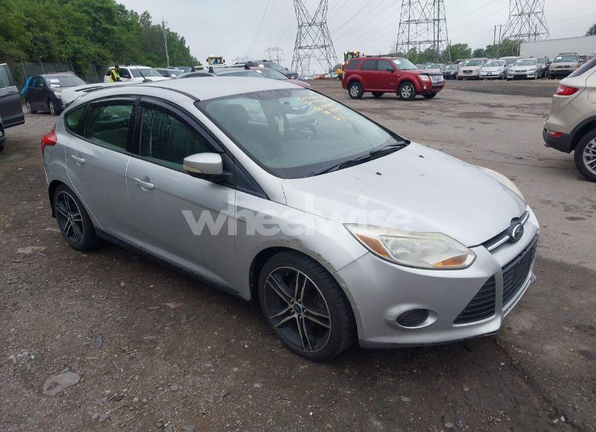 Photo 6 of 2013 Ford Focus SE (VIN 1FADP3K24DL146697)