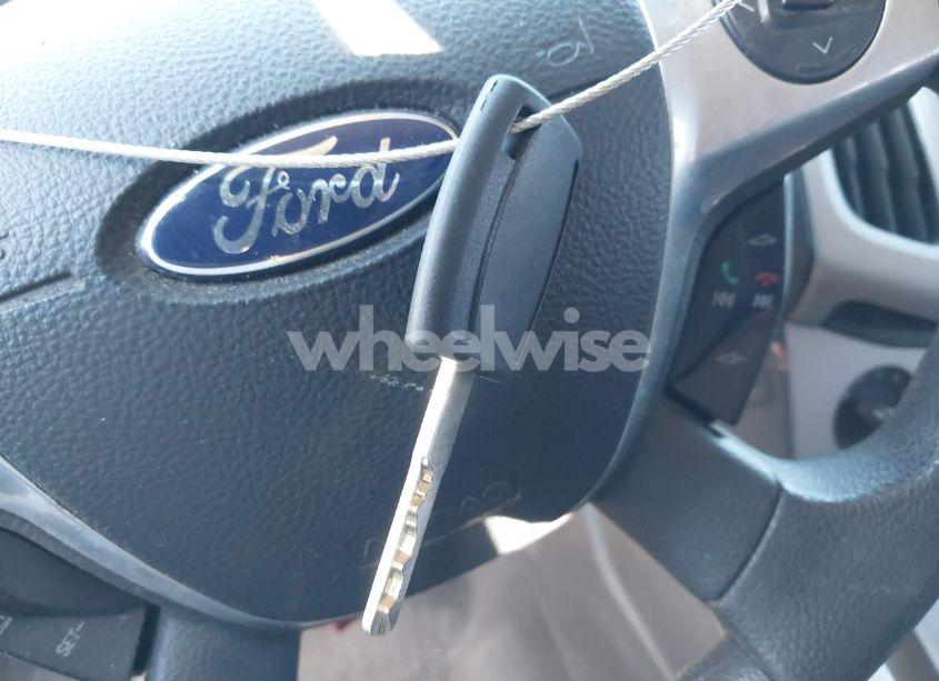 Photo 11 of 2013 Ford Focus SE (VIN 1FADP3K24DL158641)