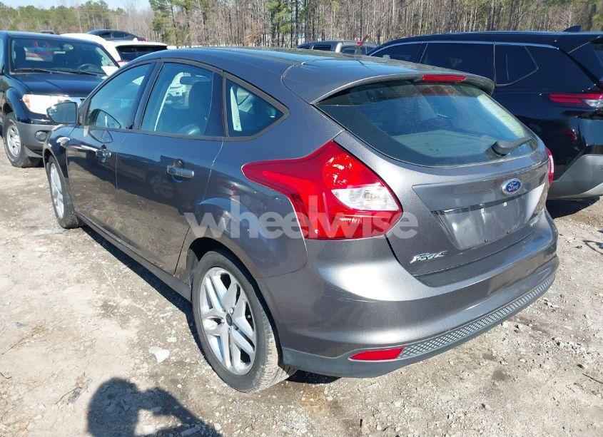 Photo 3 of 2013 Ford Focus SE (VIN 1FADP3K24DL171406)