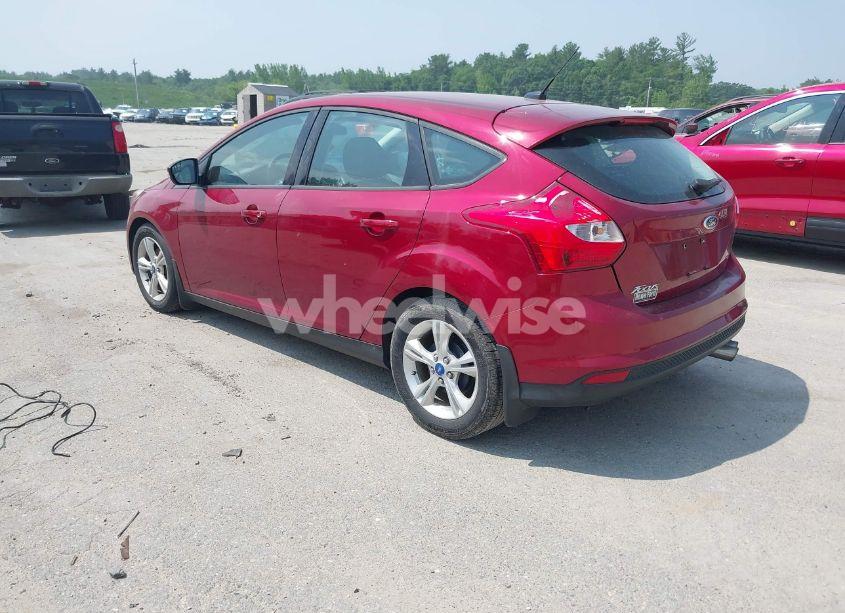 Photo 3 of 2013 Ford Focus SE (VIN 1FADP3K24DL215579)