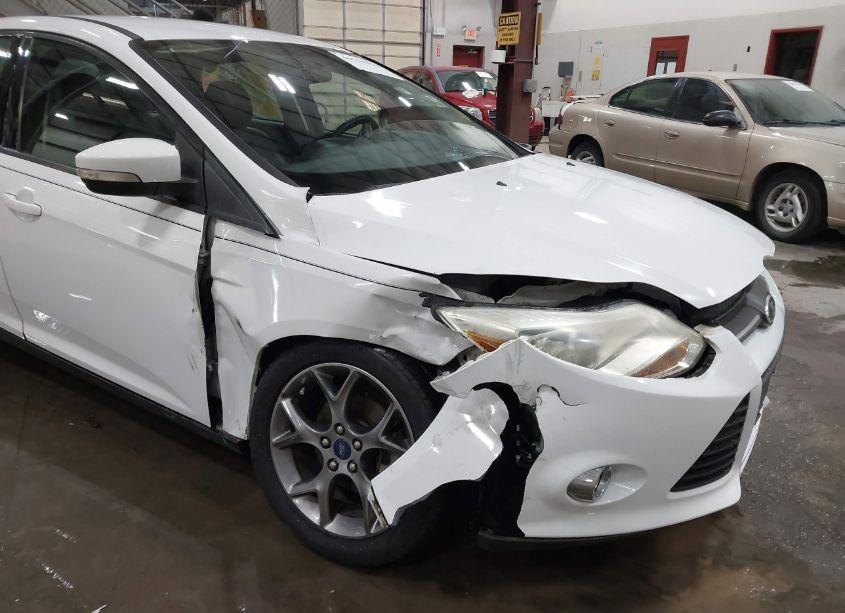 Photo 6 of 2013 Ford Focus SE (VIN 1FADP3K24DL252437)