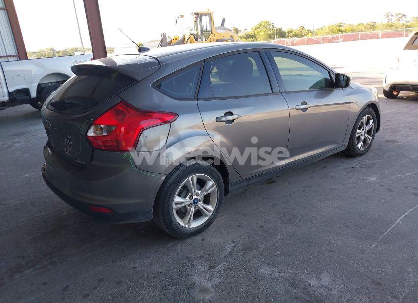 Photo 4 of 2013 Ford Focus SE (VIN 1FADP3K24DL259940)