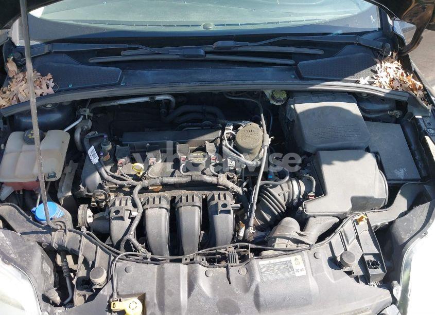 Photo 10 of 2013 Ford Focus SE (VIN 1FADP3K24DL365417)