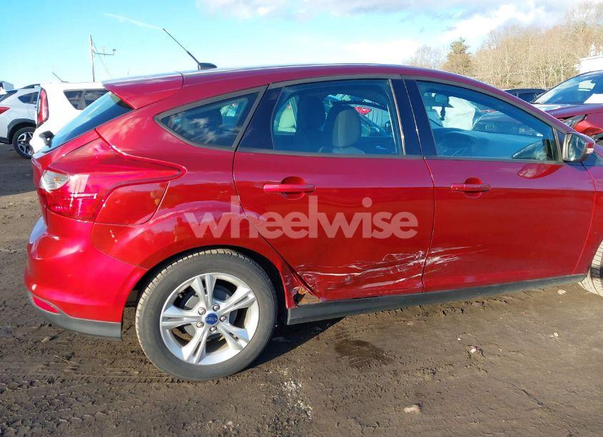 Photo 6 of 2013 Ford Focus SE (VIN 1FADP3K24DL378118)