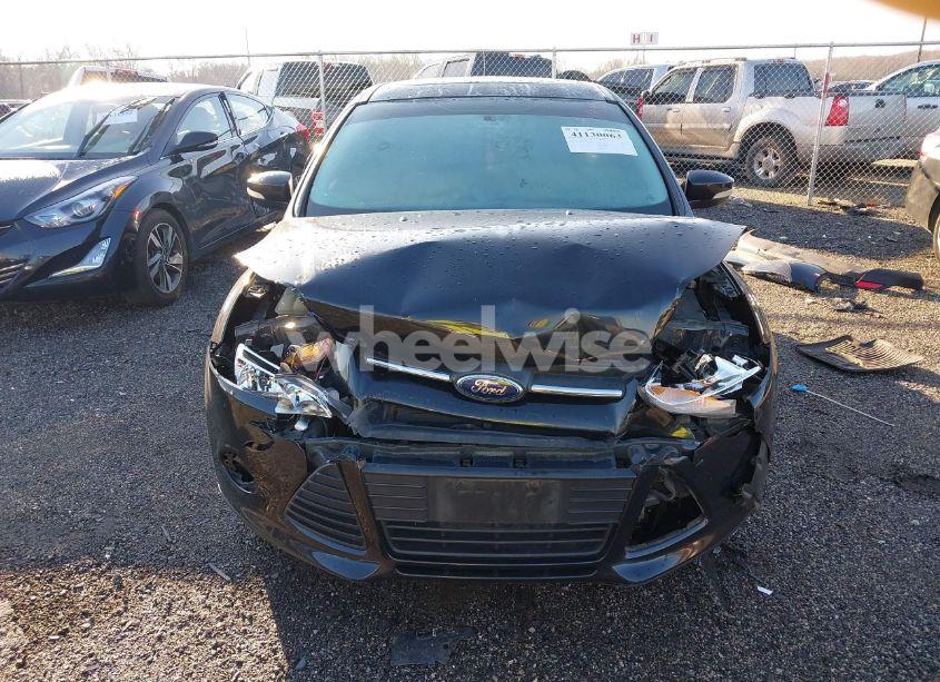 Photo 13 of 2014 Ford Focus SE (VIN 1FADP3K24EL126046)