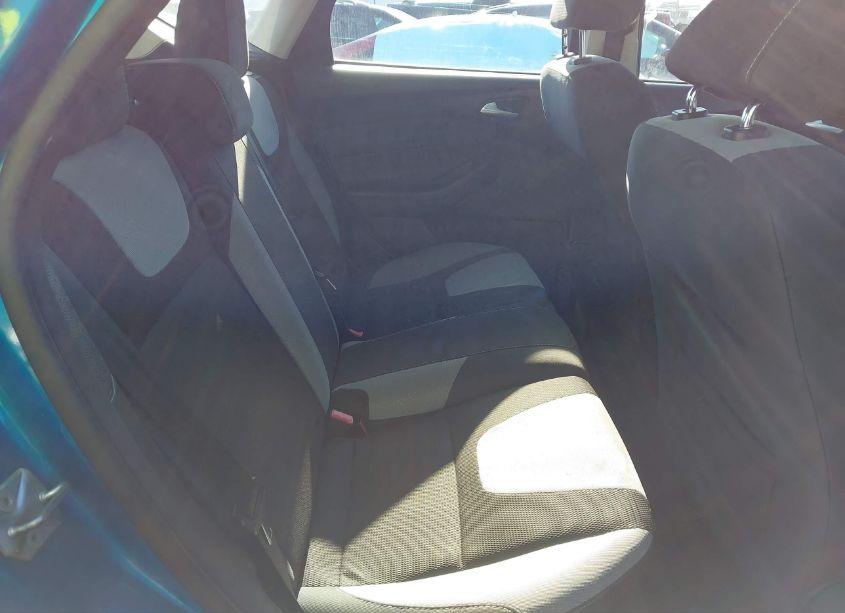 Photo 8 of 2014 Ford Focus SE (VIN 1FADP3K24EL128671)