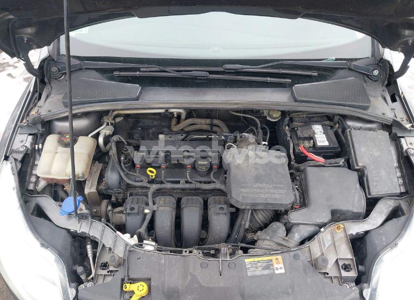 Photo 10 of 2014 Ford Focus SE (VIN 1FADP3K24EL133143)