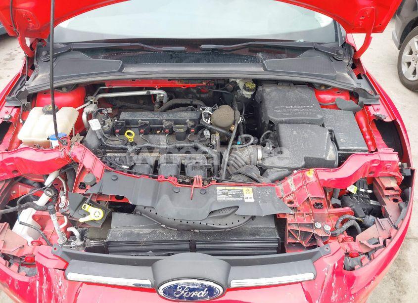 Photo 10 of 2014 Ford Focus SE (VIN 1FADP3K24EL166935)