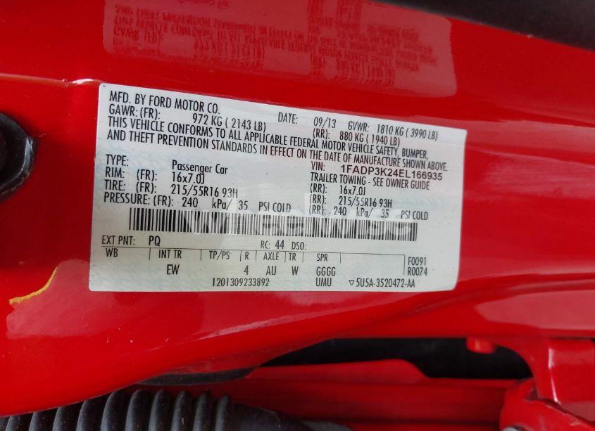 Photo 9 of 2014 Ford Focus SE (VIN 1FADP3K24EL166935)