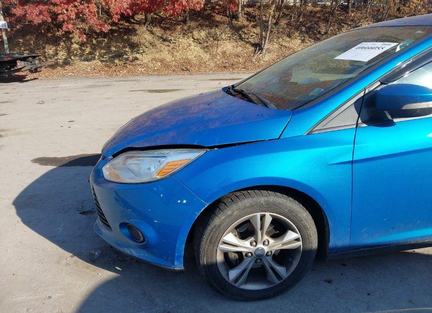 Photo 12 of 2014 Ford Focus SE (VIN 1FADP3K24EL173349)