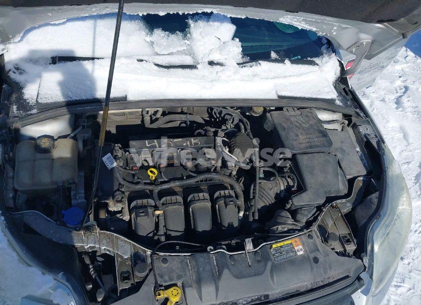 Photo 10 of 2014 Ford Focus SE (VIN 1FADP3K24EL174355)