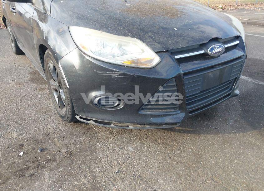 Photo 12 of 2014 Ford Focus SE (VIN 1FADP3K24EL201201)