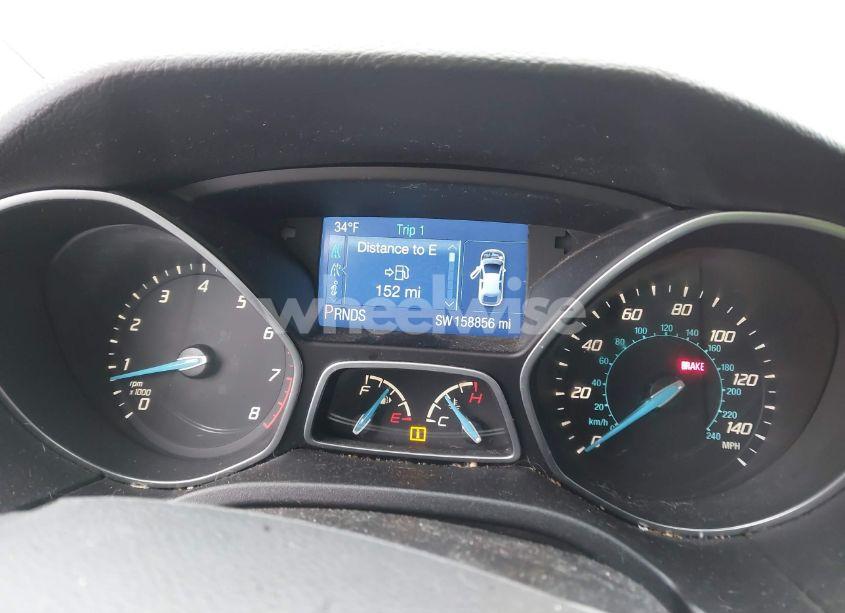 Photo 7 of 2014 Ford Focus SE (VIN 1FADP3K24EL243464)