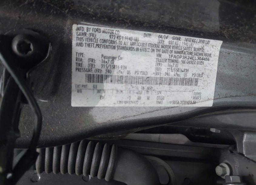 Photo 9 of 2014 Ford Focus SE (VIN 1FADP3K24EL304456)