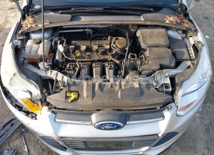 Photo 10 of 2014 Ford Focus SE (VIN 1FADP3K24EL383501)