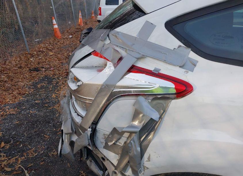 Photo 16 of 2014 Ford Focus SE (VIN 1FADP3K24EL395728)