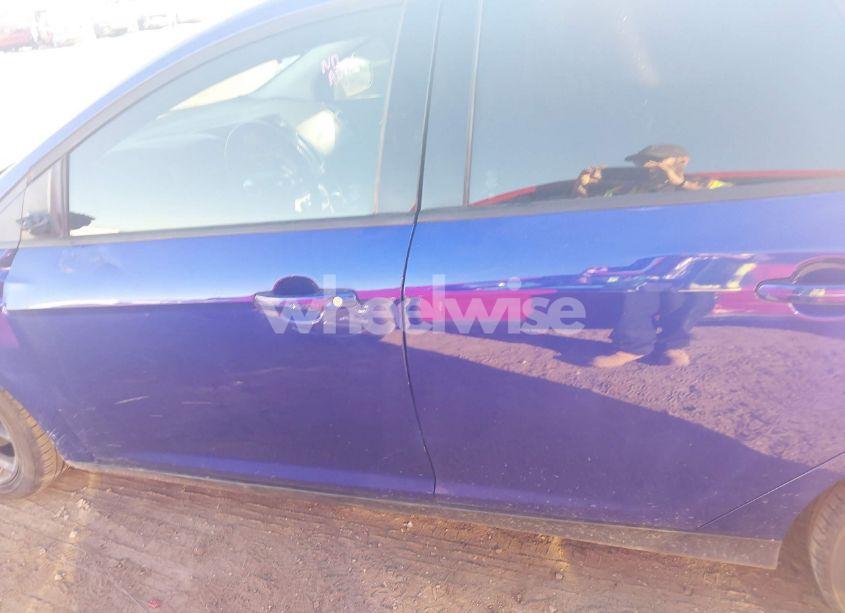 Photo 14 of 2014 Ford Focus SE (VIN 1FADP3K24EL403004)