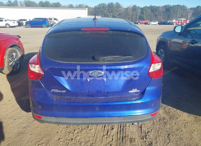 Photo 16 of 2014 Ford Focus SE (VIN 1FADP3K24EL403004)