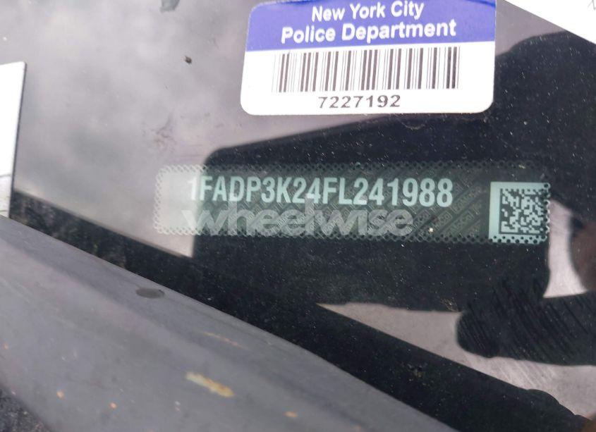 Photo 11 of 2015 Ford Focus SE (VIN 1FADP3K24FL241988)