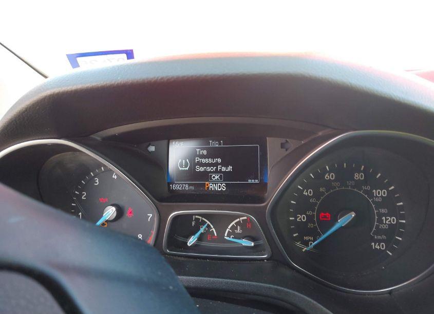 Photo 7 of 2015 Ford Focus SE (VIN 1FADP3K24FL327365)