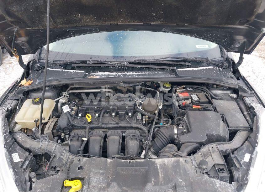 Photo 10 of 2015 Ford Focus SE (VIN 1FADP3K24FL384245)