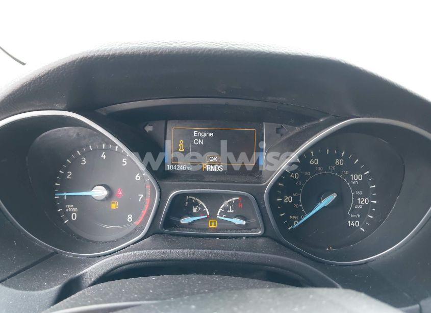 Photo 7 of 2015 Ford Focus SE (VIN 1FADP3K24FL384245)