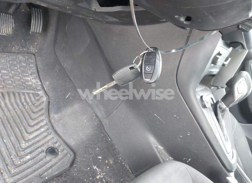 Photo 11 of 2016 Ford Focus SE (VIN 1FADP3K24GL325181)