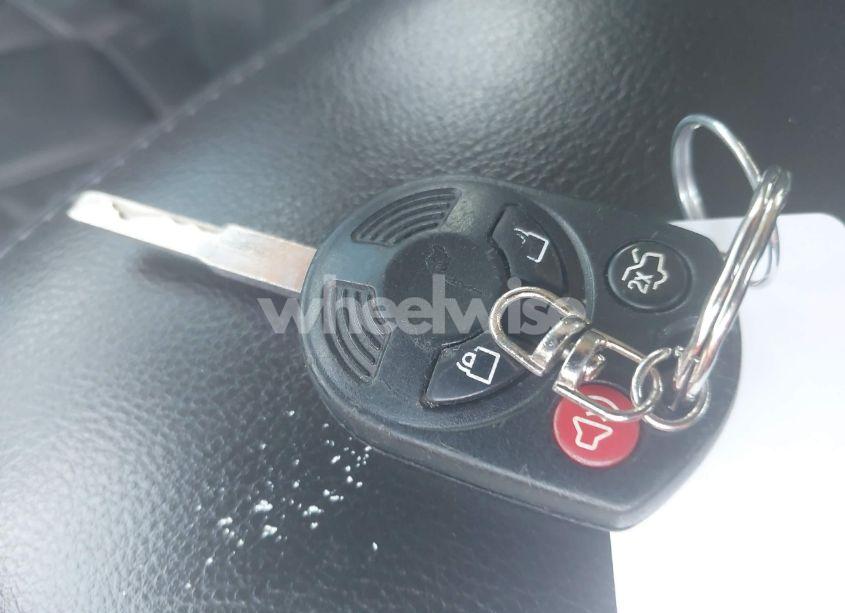 Photo 11 of 2016 Ford Focus SE (VIN 1FADP3K24GL387678)