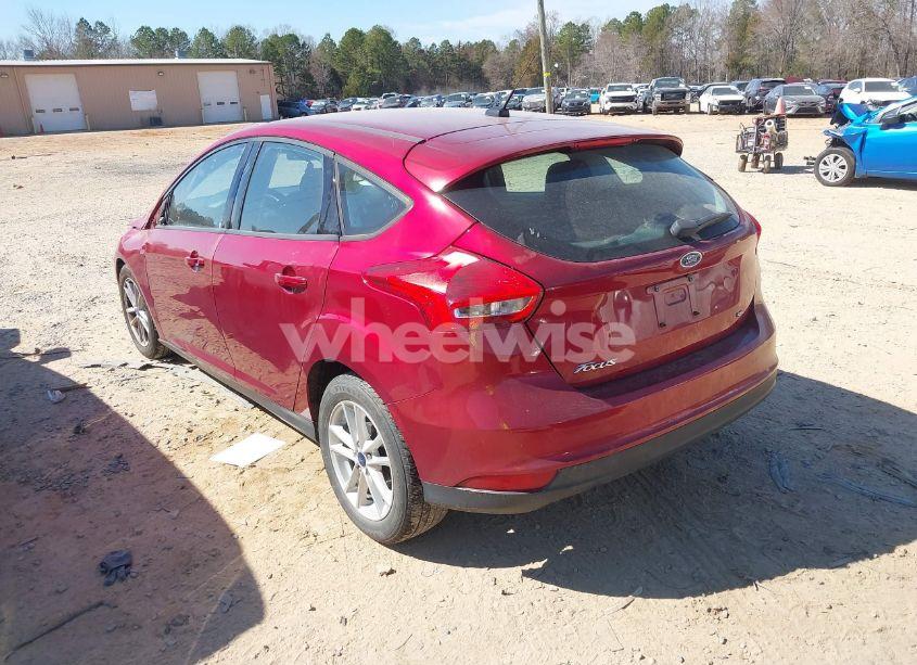 Photo 3 of 2017 Ford Focus SE (VIN 1FADP3K24HL241444)