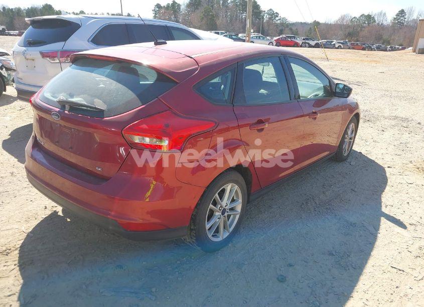 Photo 4 of 2017 Ford Focus SE (VIN 1FADP3K24HL241444)