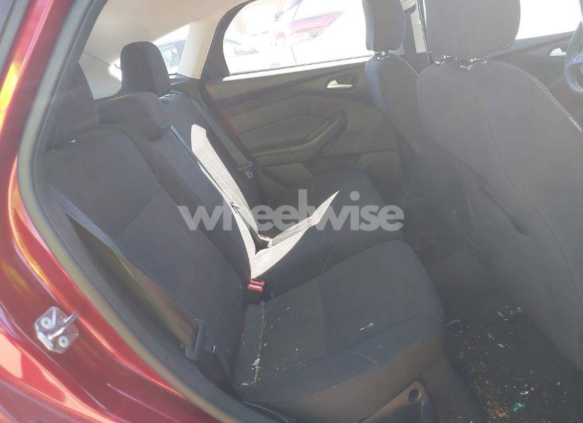 Photo 8 of 2017 Ford Focus SE (VIN 1FADP3K24HL241444)